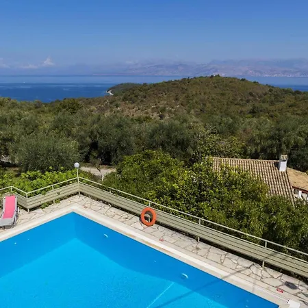 Villa Petra By *