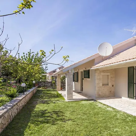 Villa Petra By *
